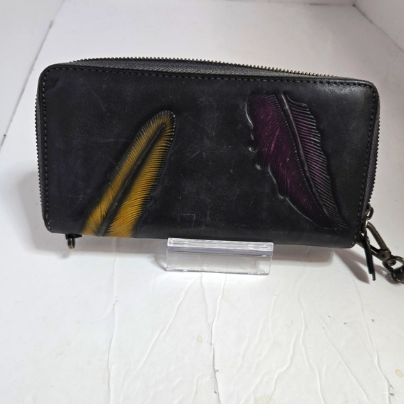 Handbags - Feather wallet